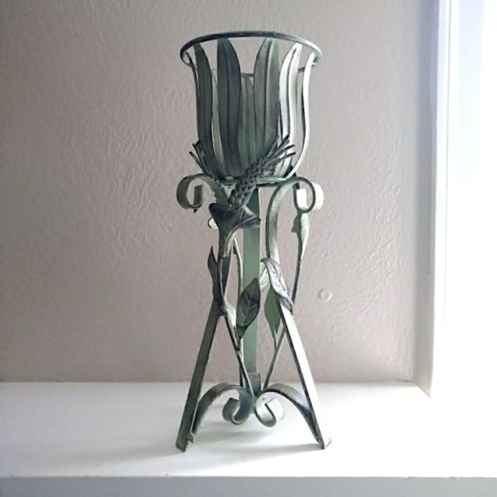 Metal Candle Holder